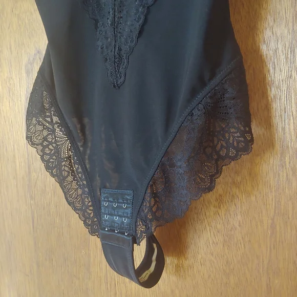NWT Popilush Black Floral Lace Deep V Shapewear Thong Tummy Control Bodysuit - Picture 5 of 16